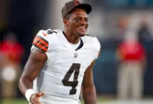 Photo of Deshaun Watson Injury and Why He Is Not Playing Browns Quarterback